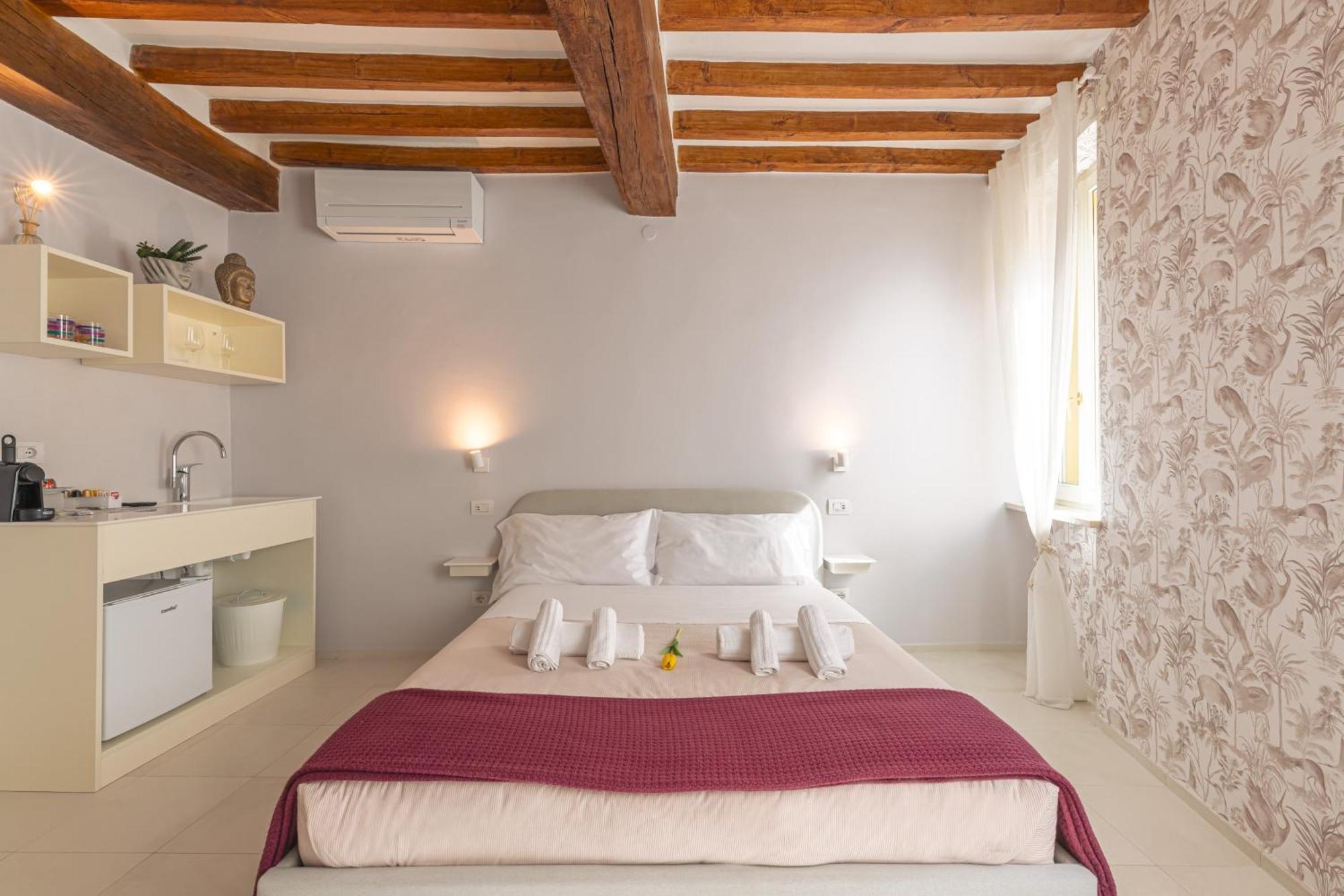 Glam Parma Hotel ภายนอก รูปภาพ