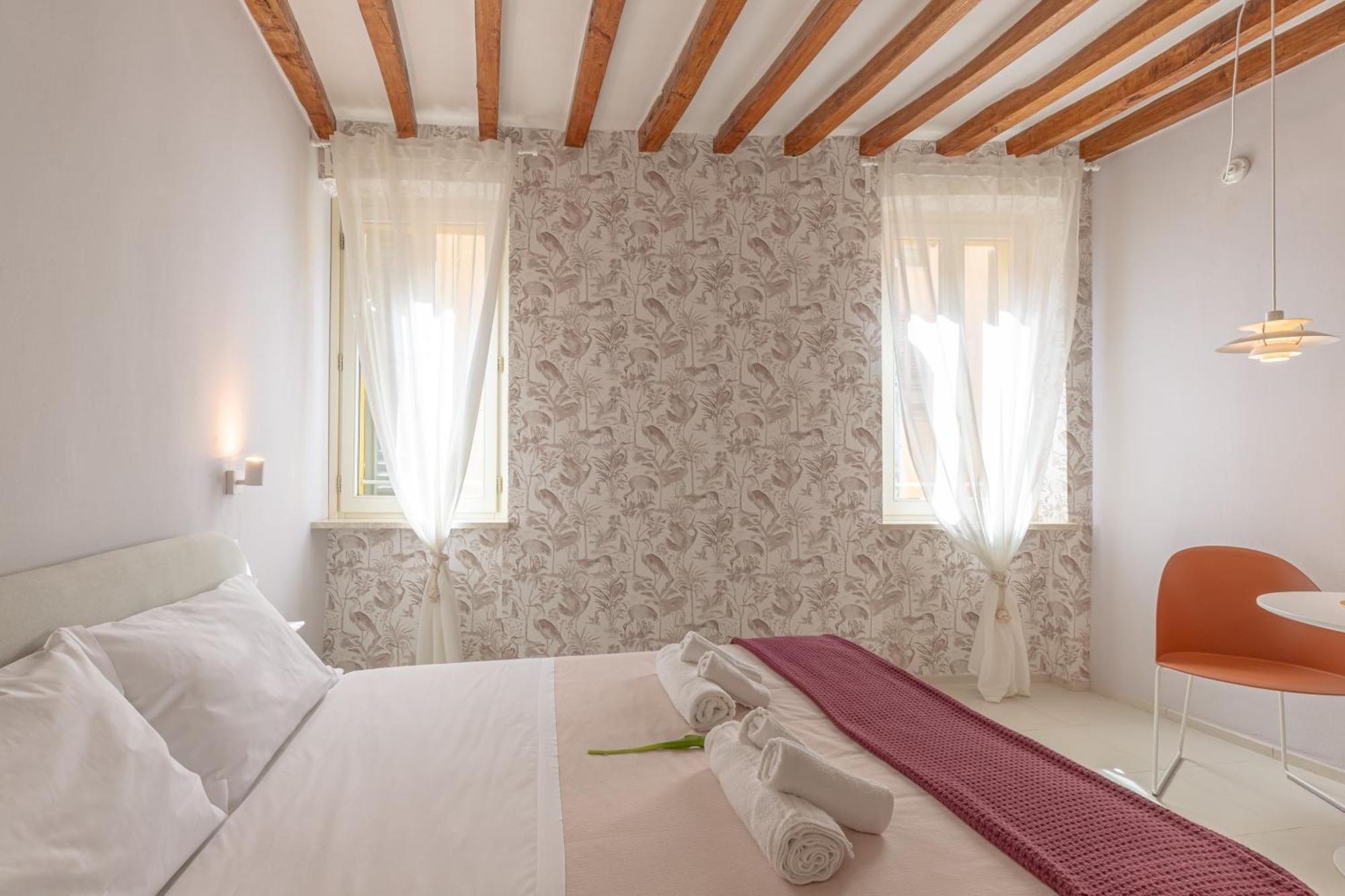 Glam Parma Hotel ภายนอก รูปภาพ